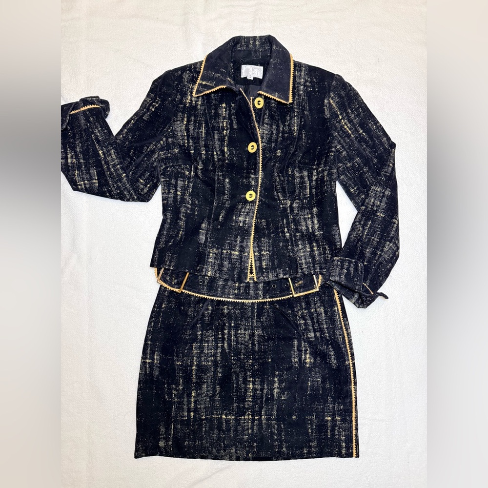 vintage Alberto Makali velvet skirt suit size 4